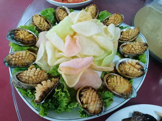 哈仙岛蚝汁鲍鱼，一口鲜嫩，越吃越美
